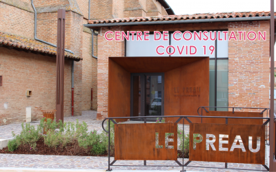 CENTRE COVID-19 FRONTON