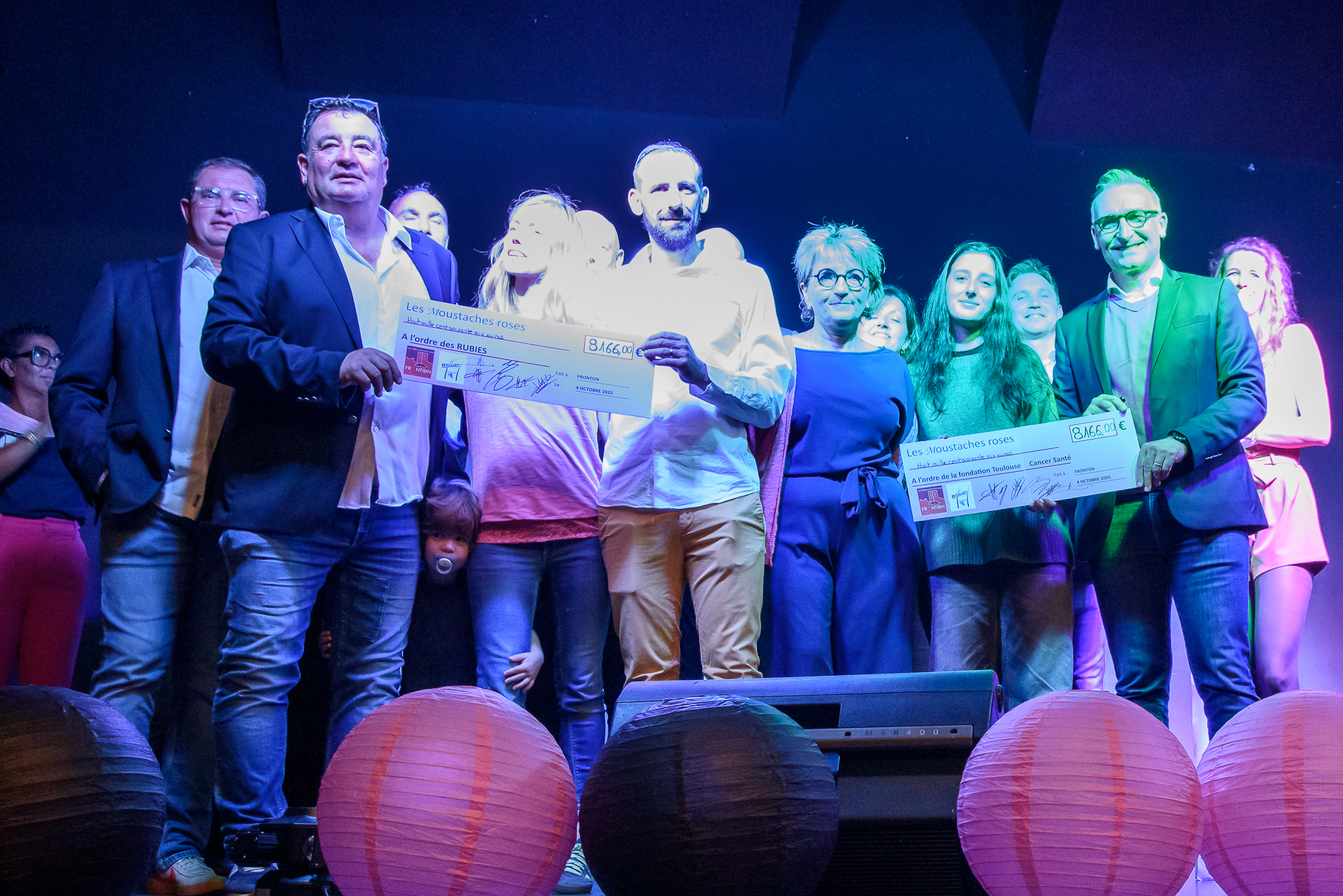 Remise des cheques è Toulouse Cancer Santé et aux RUBies